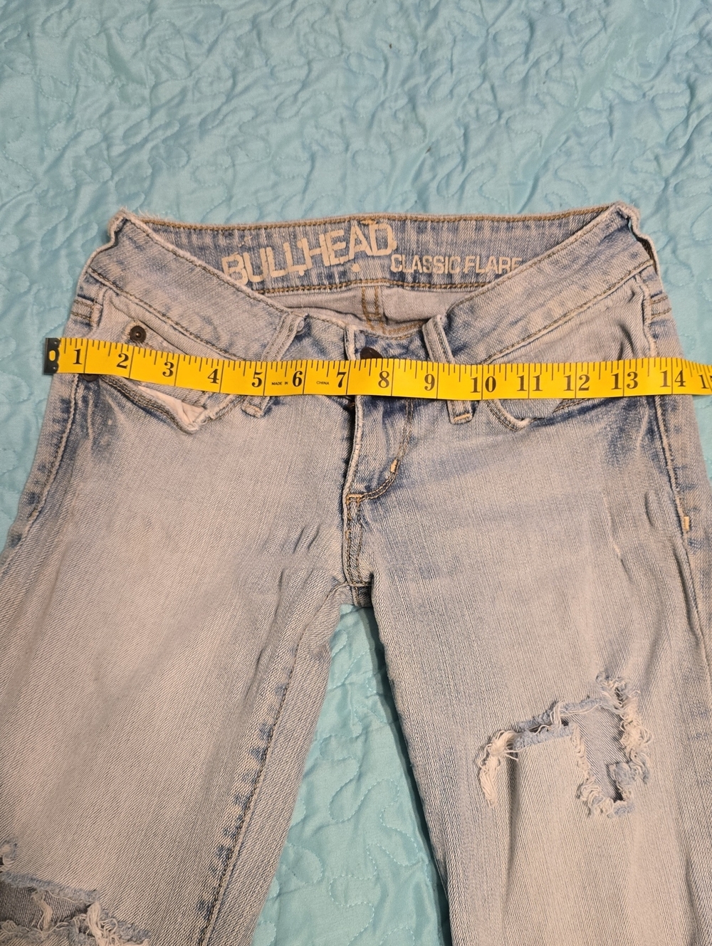 Vintage Y2K Bullhead Light Blue Ripped Flare Jeans - Picture 12 of 15
